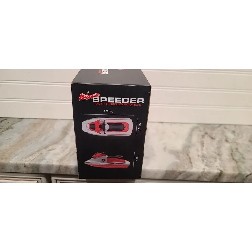 Force 1 Wave Speeder Radio Control Motor Boat NEW